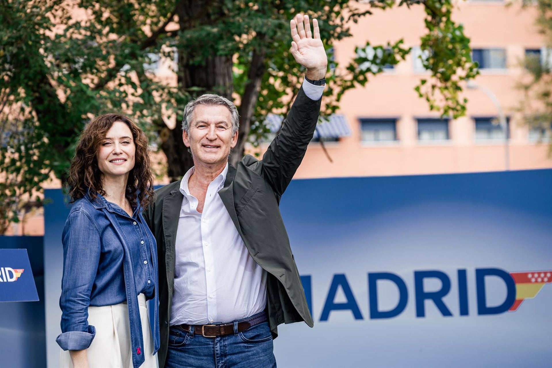 05/09/2026 La presidenta de la Comunidad de Madrid, Isabel Díaz Ayuso (i), y el presidente del PP, Alberto Núñez Feijóo (d), durante la inauguración de las Jornadas Parlamentarias del Grupo Popular de la Asamblea de Madrid, en el hotel EXE Getafe, a 5 de septiembre de 2026, en Getafe, Madrid (España). La sexta edición de estas Jornadas han contado con mesas de trabajo en las que los diputados han puesto en marcha las bases para la preparación de las próximas elecciones autonómicas y municipales.POLITICA Carlos Luján - Europa Press