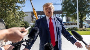 Trump tacha a Obama de "sumamente incompetente" tras sus críticas a la guerra contra Irán