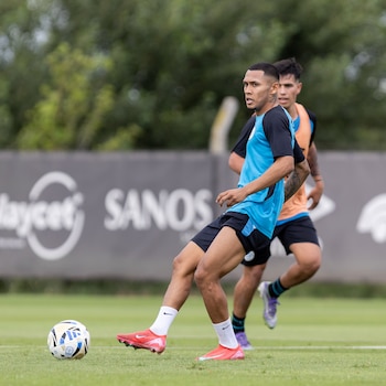 Bryan Reyna se reincorporó a