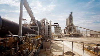 Holcim dispara acciones de Pacasmayo