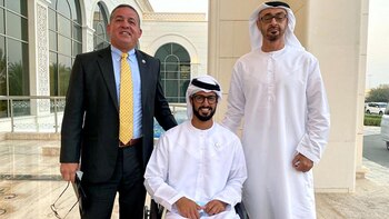 El general Miguel Correa junto