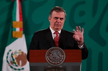 El secretario de Relaciones Exteriores,