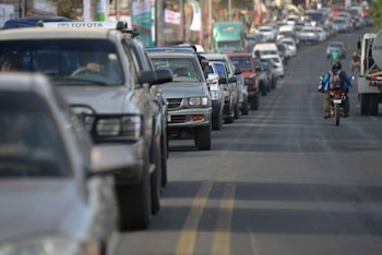 Managua, Nicaragua. Embotellamiento de trafico vehicular en carretera sur, del Kil8 hasta el kilometro 10 en hora de 6 a 7:30 de la mañana. Oscar Navarrete/LA PRENSA.