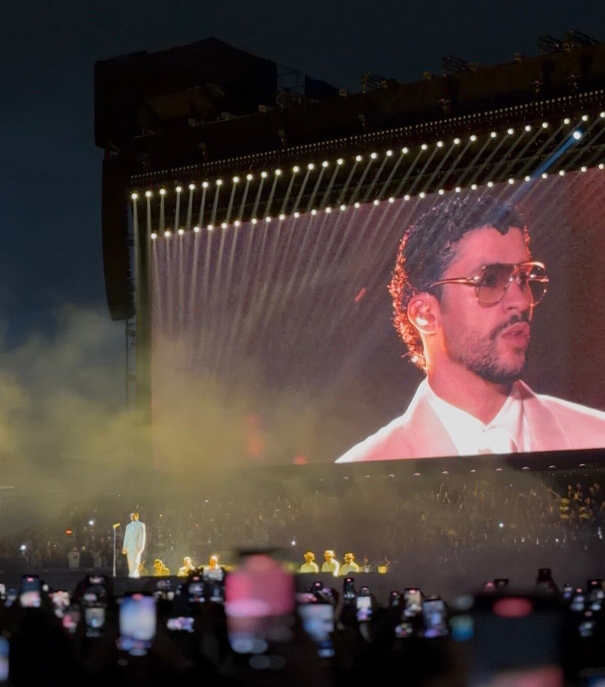Euforia total en el Estadio GNP Seguros durante el segundo concierto de Bad Bunny (Foto: Ignacio Izquierdo)
