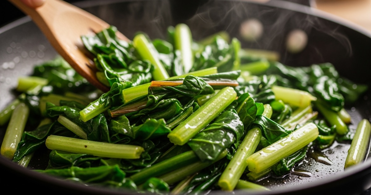 El error común al cocinar acelga que hace que pierda sus nutrientes