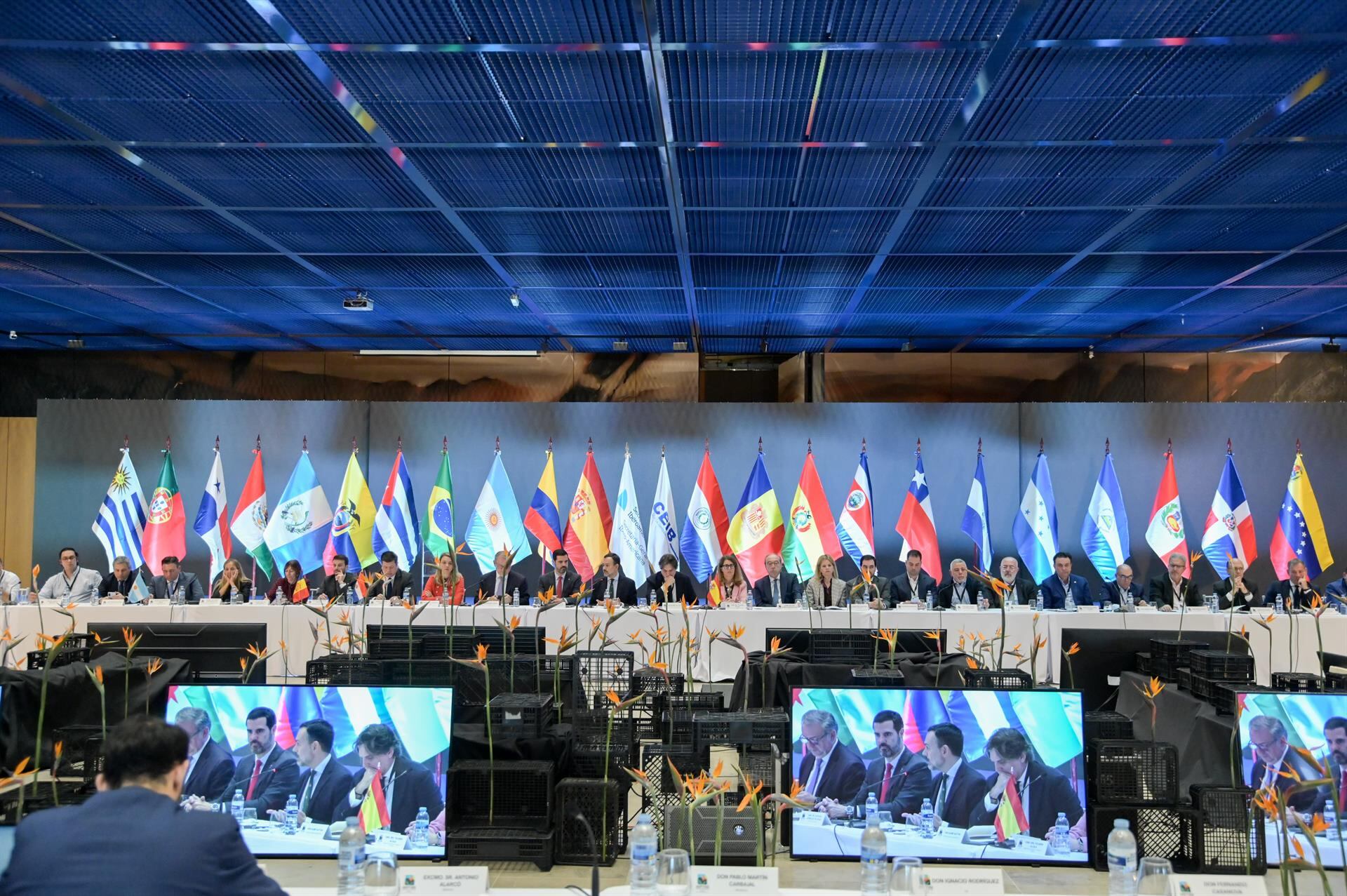 Expertos iberoamericanos plantean laboratorios públicos de emprendimiento para reducir la tasa de fracaso real