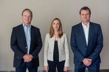 Daniel González, director Ejecutivo; Paula