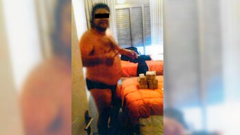 Marcal Gago, en calzoncillos junto