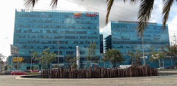 Plaza Claro, Colombia. / EEIM,