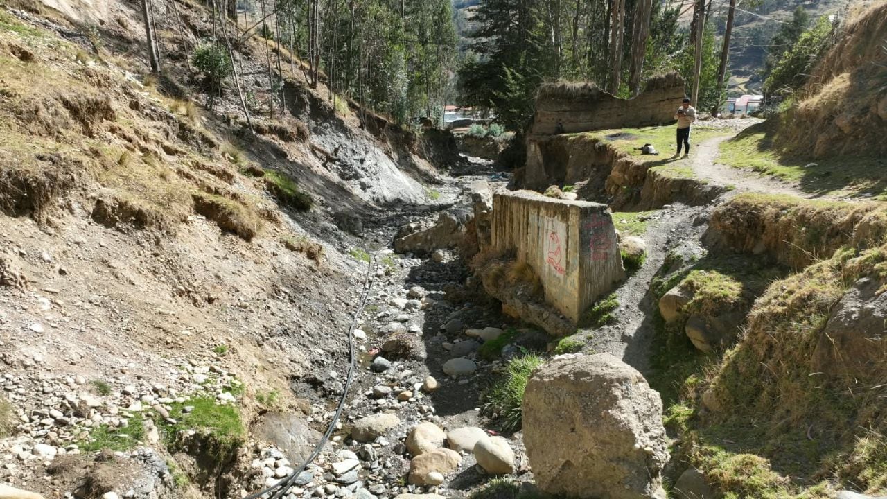 Huánuco: obras paralizadas en Lauricocha dejan expuestas a más de 100 familias y 1.000 estudiantes ante el azote de El Niño