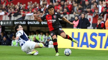 Tras la victoria de Estudiantes de Río Cuarto sobre Tigre, Newell’s enfrenta a Talleres en el debut de Sampaoli