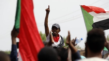 El Ejército sudanés toma el control de una estratégica carretera entre Omdurmán y El Obeid