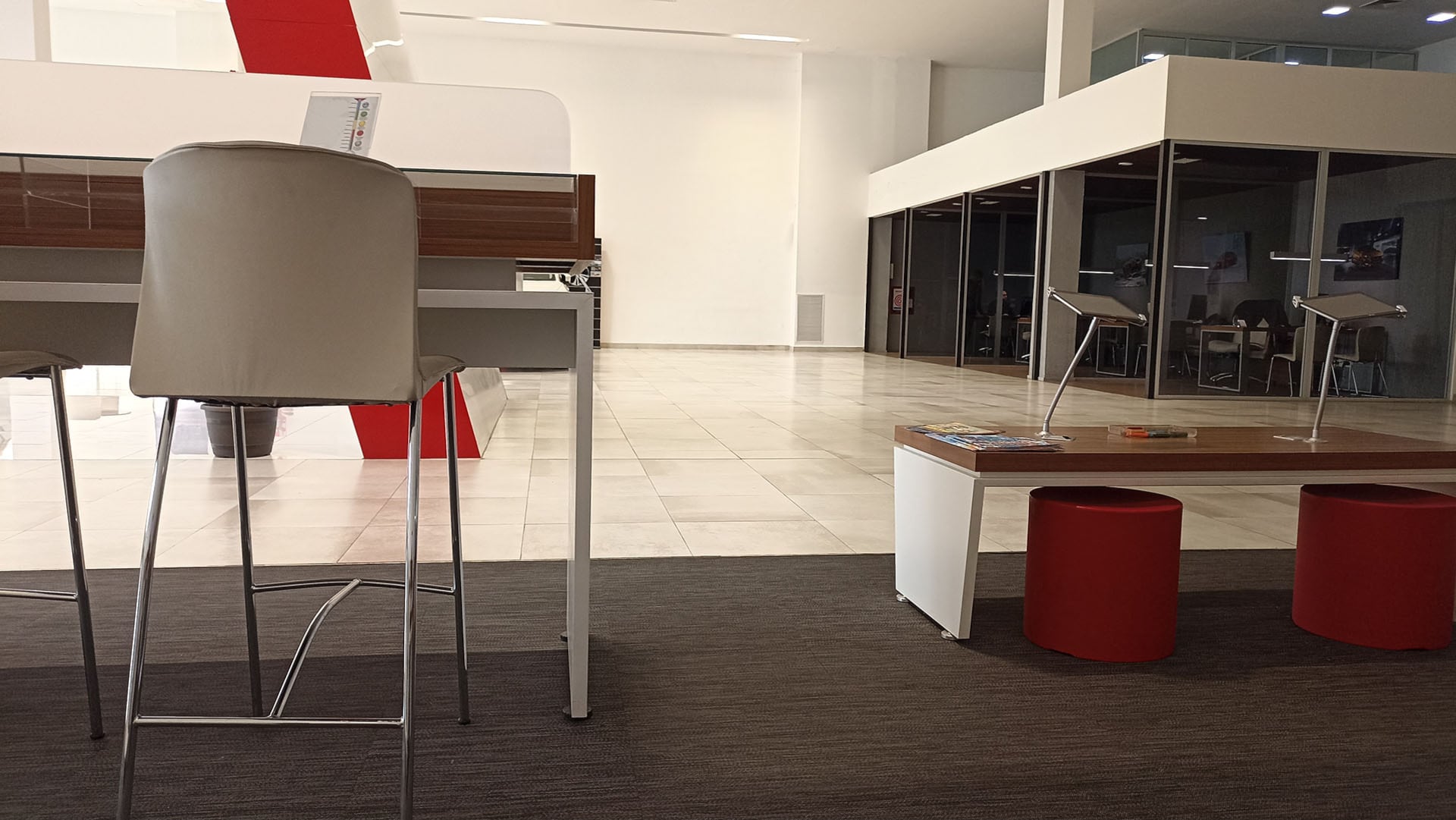 Para las concesionarias y fábricas, estar sin datos es como tener los puntos de venta vacíos. No hay información de patentamientos de febrero