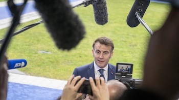 Macron celebra el rechazo del