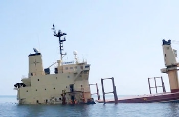 El Comando Central estadounidense indicó en un comunicado que el fertilizante supone “un riesgo medioambiental” y representa un “peligro de impacto” para otros barcos comerciales. (Europa Press/Wang Shang)