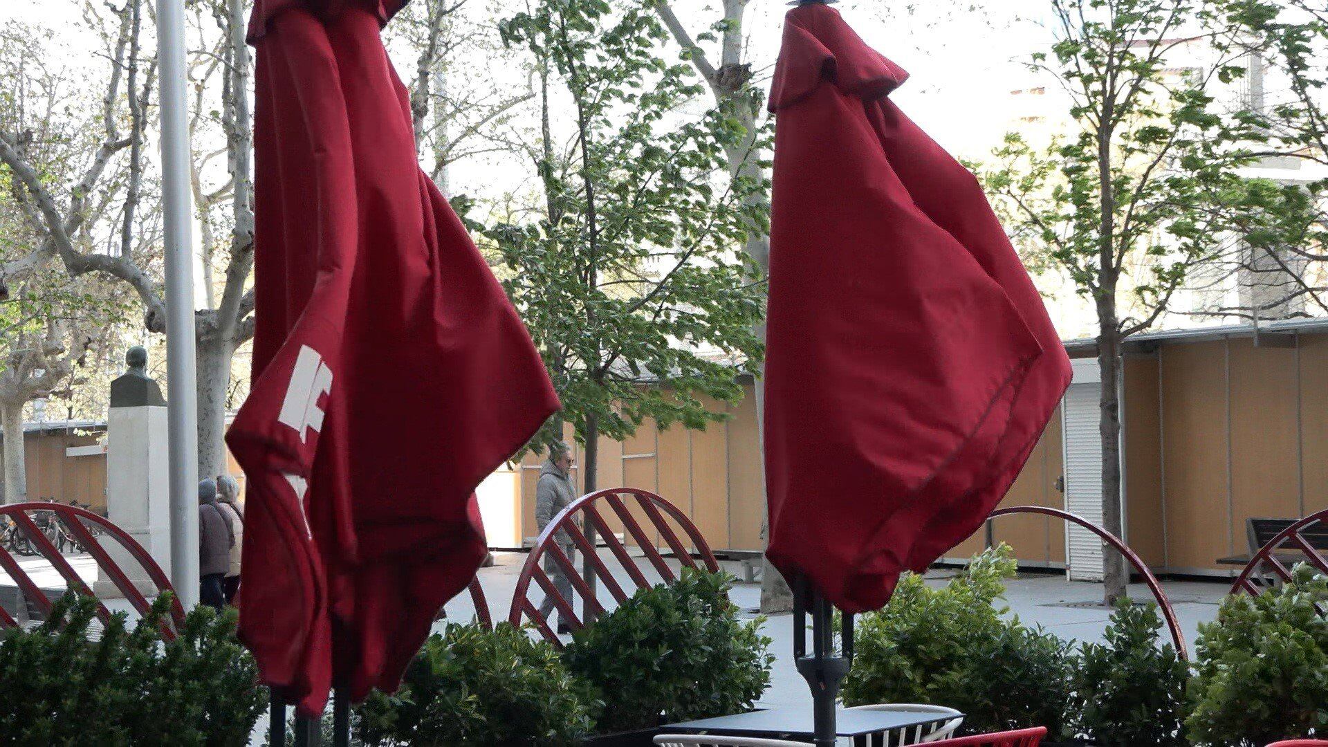 Las rachas de viento podrán este domingo en aviso a diez comunidades autónomas en España, con alerta roja en Cataluña. (Europa Press)