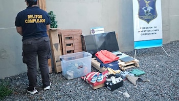 Detuvieron a una mujer por estafar a un compañero de trabajo discapacitado por más de 2 millones de pesos