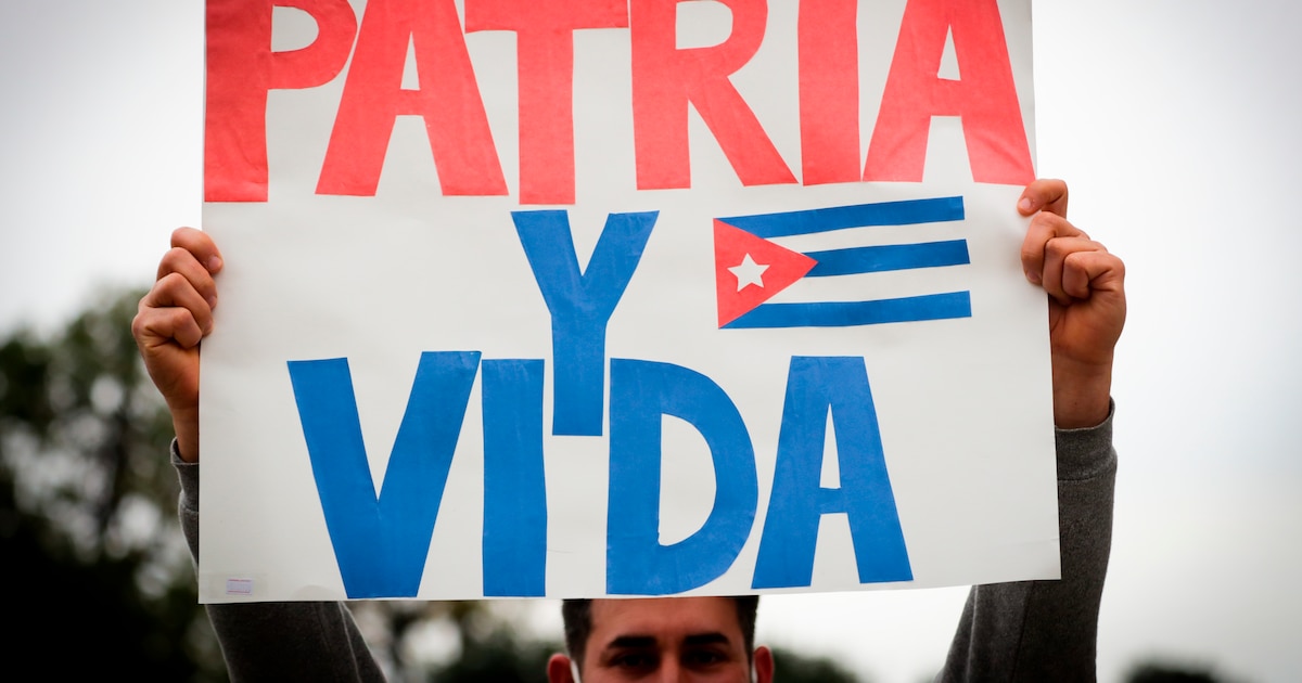 Crisis en Cuba: más de un millón huyen de la isla por apagones, falta de medicinas y colapso total Crisis en Cuba: más de un millón huyen de la isla por apagones, falta de medicinas y colapso total