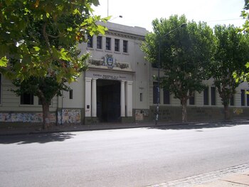 Dos alumnas golpearon a una compañera en La Plata