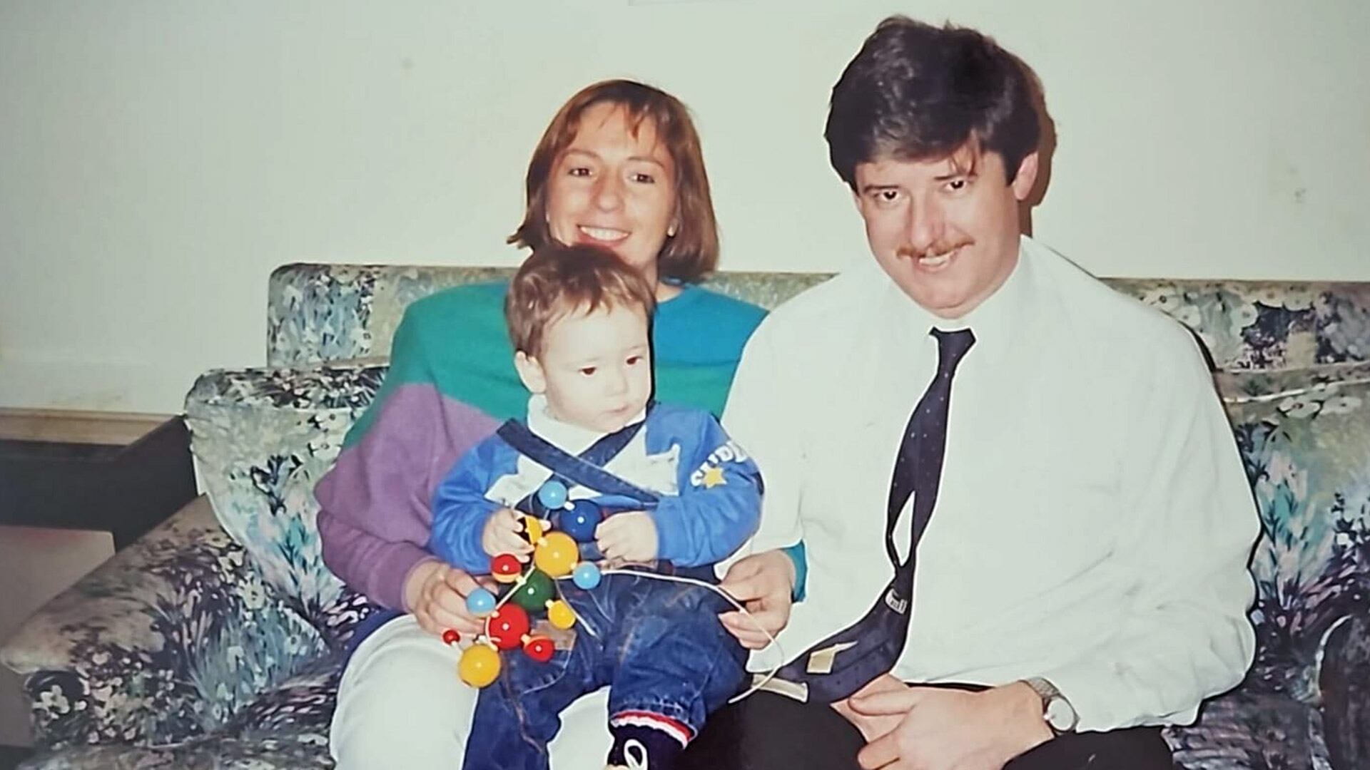 Junto a sus padres, Graciela y Raúl