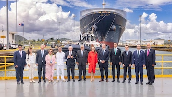 Presidentes latinoamericanos recorren las nuevas