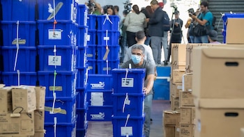 TSE de El Salvador reanudó