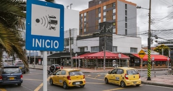 El sistema de control electrónico se ampliará de 99 a 240 dispositivos para 2027, tras la autorización de la Agencia Nacional de Seguridad Vial - crédito Secretaría de Movilidad de Bogotá