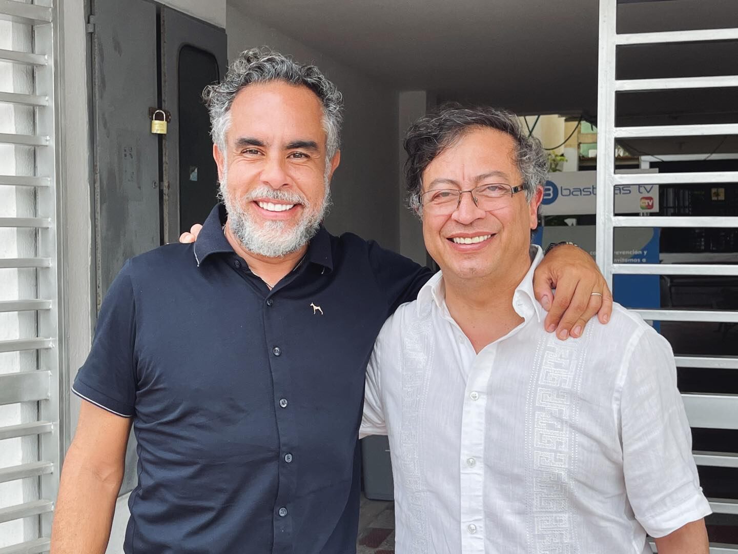 El presidente Gustavo Petro y su ministro del Interior, Armando Benedetti, destacaron la forma en que los colombianos se expresaron en paz - crédito @AABenedetti/X