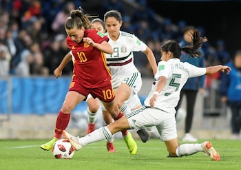 El tricolor se prepara para su debut del próximo lunes en la Copa Mundial Femenina, contra un viejo conocido pues ya se enfrentaron en la final de Uruguay 2018. (REUTERS/Javier Calvelo)