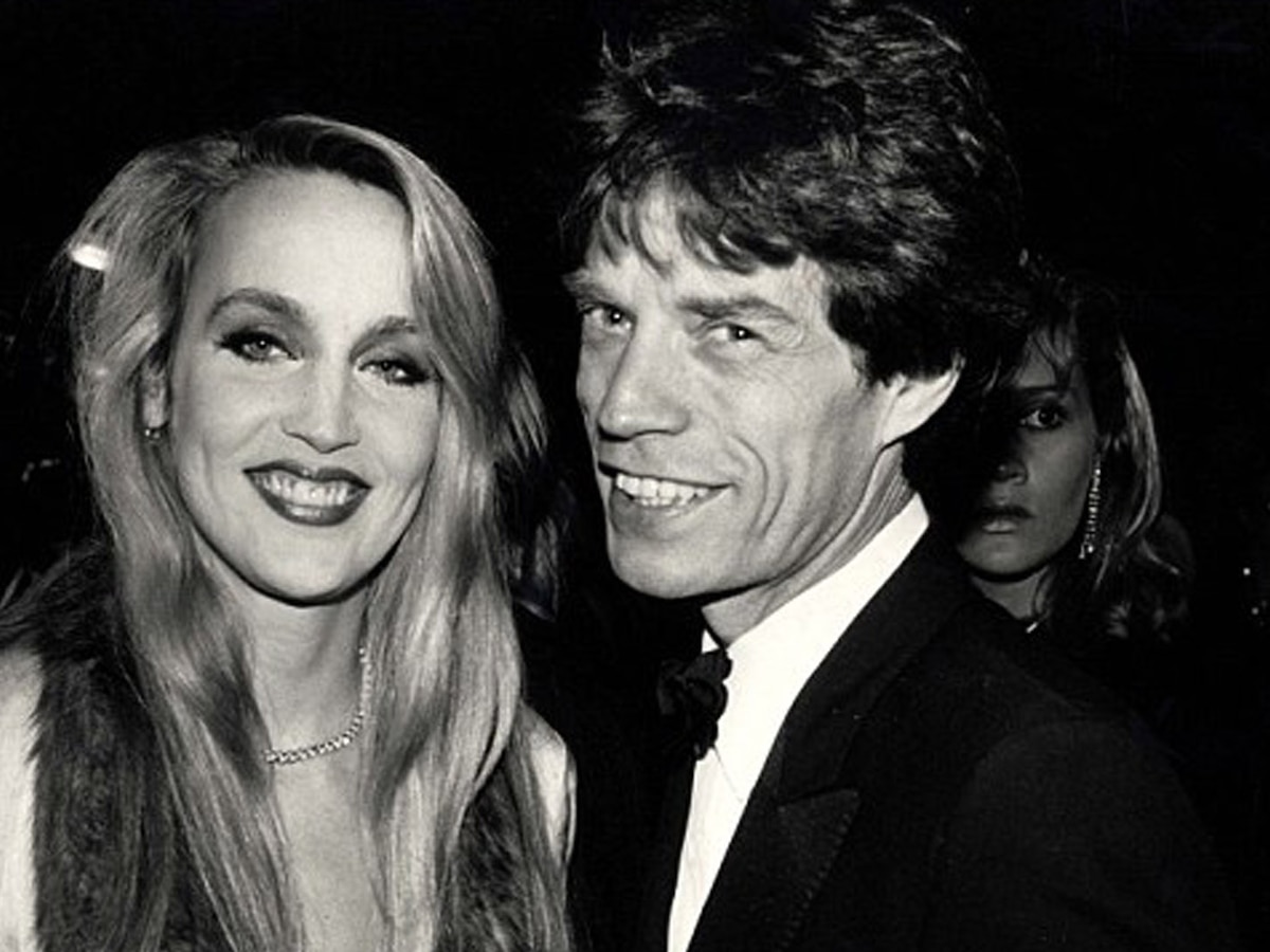 Todo el mundo quería dormir con él”: Jerry Hall recordó cómo era convivir con Mick Jagger durante sus años de mayor fama - Infobae
