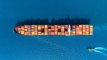 La logística marítima ingresa a