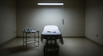 El gobernador Ron DeSantis firmó