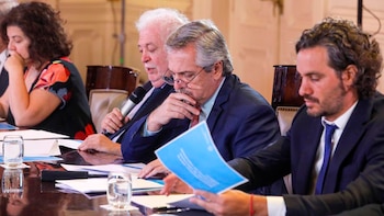 Alberto Fernández, Santiago Cafiero y
