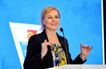 Giulia De Sanctis, presidenta de la Apede, gremio que clama porque se modernice el sector logístico, se incentive una agroindustria con vocación exportadora y se desarrolle plenamente el turismo en el interior del país. (Cortesía)