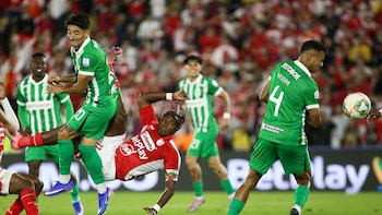 Hugo Rodallega arremetió en contra