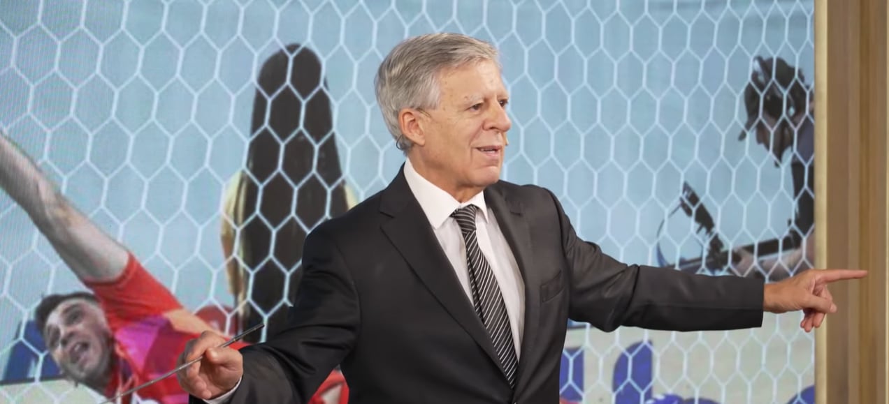 El doctor López Rosetti remarca que la intuición experta se desarrolla con la práctica y el aprendizaje continuo