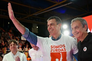 Pedro Sánchez junto a Rodríguez