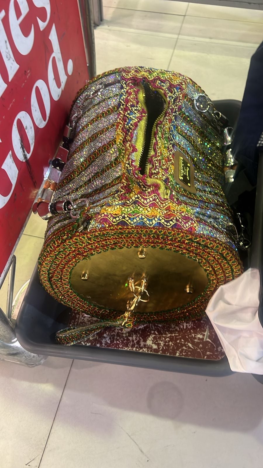 El bolso de la sospechosa