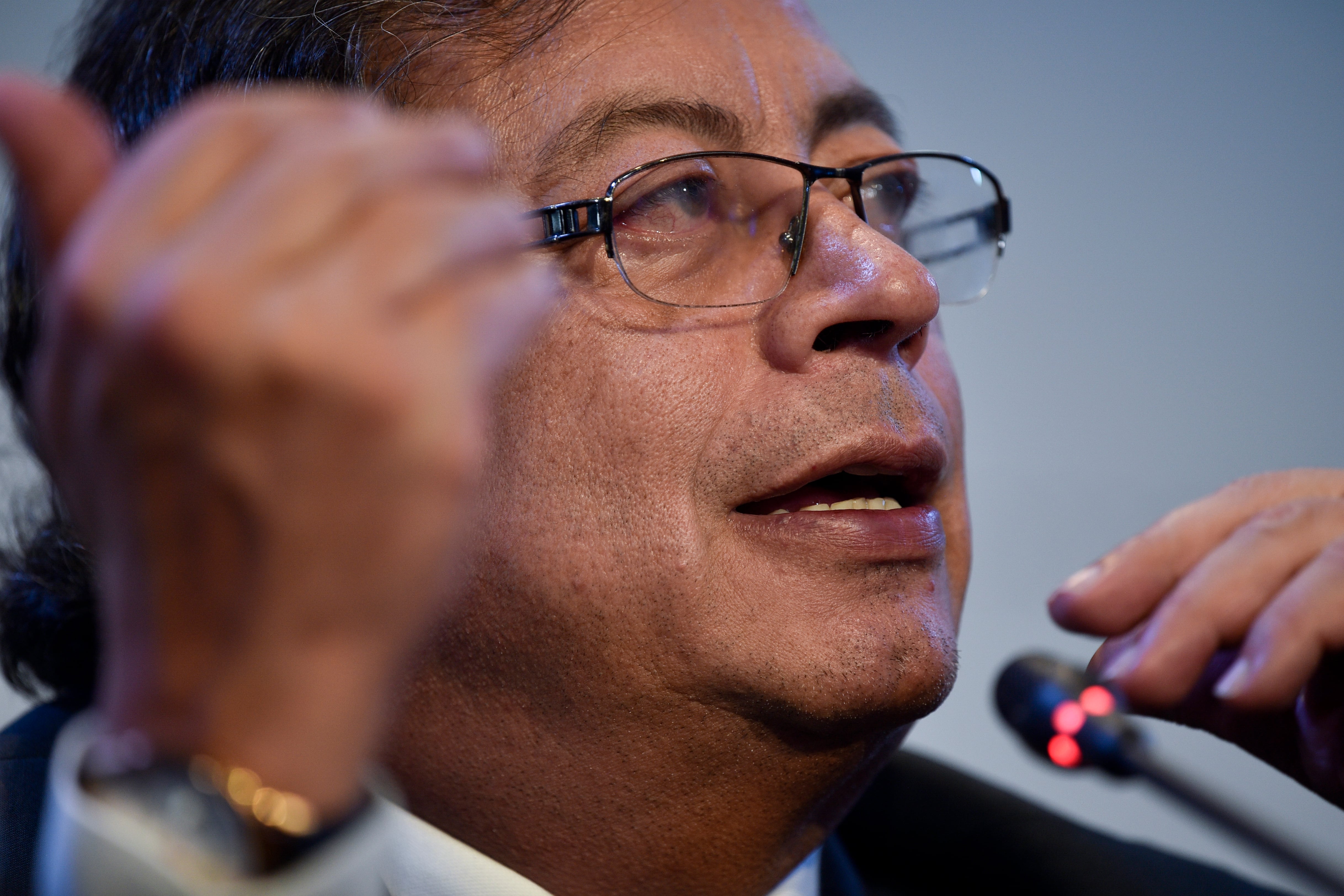 El ministro de Minas aseguró que el Gobierno del presidente Petro importa gas para atender parte de la demanda esencial. Sin embargo, Colombia compra gas desde 2016 - crédito Gustavo Garello/AP