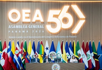 Ambos mandatarios intercambiaron opiniones sobre los principales retos que enfrenta la región y las oportunidades de cooperación bilateral. Saira Ponce agradeció el respaldo de los observadores permanentes durante su intervención en la Asamblea General. (Foto: Cortesía)