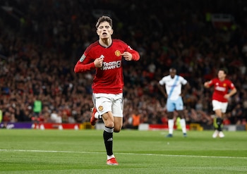 Garnacho haciendo el "Yo Aquí"