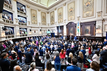 "Se están destruyendo empresas de