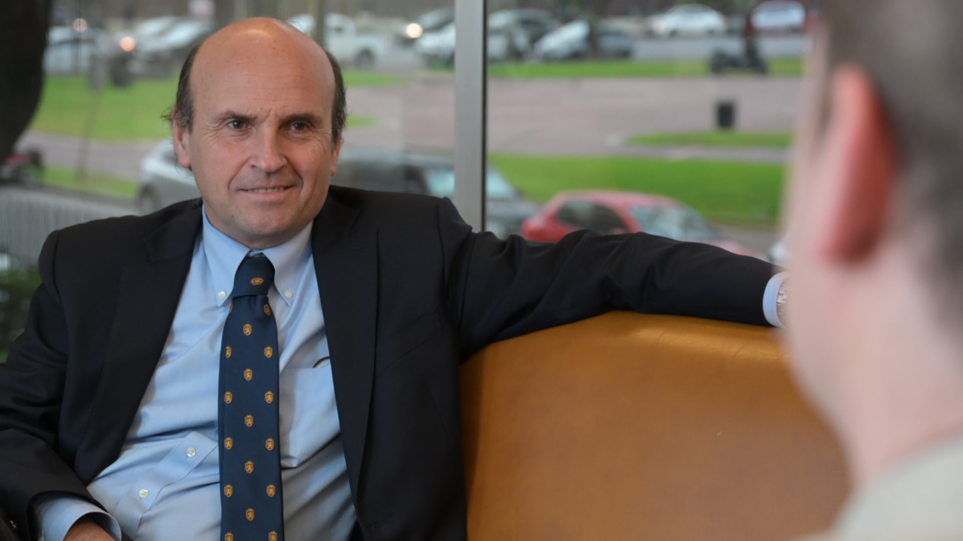 En conversación con DEF, el embajador del país trasandino en Buenos Aires, Gonzalo Uriarte, menciona la arquitectura institucional que ha trascendido a las distintas administraciones (Foto: Fernando Calzada)