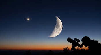 Binoculares telescopios y cámaras resultan