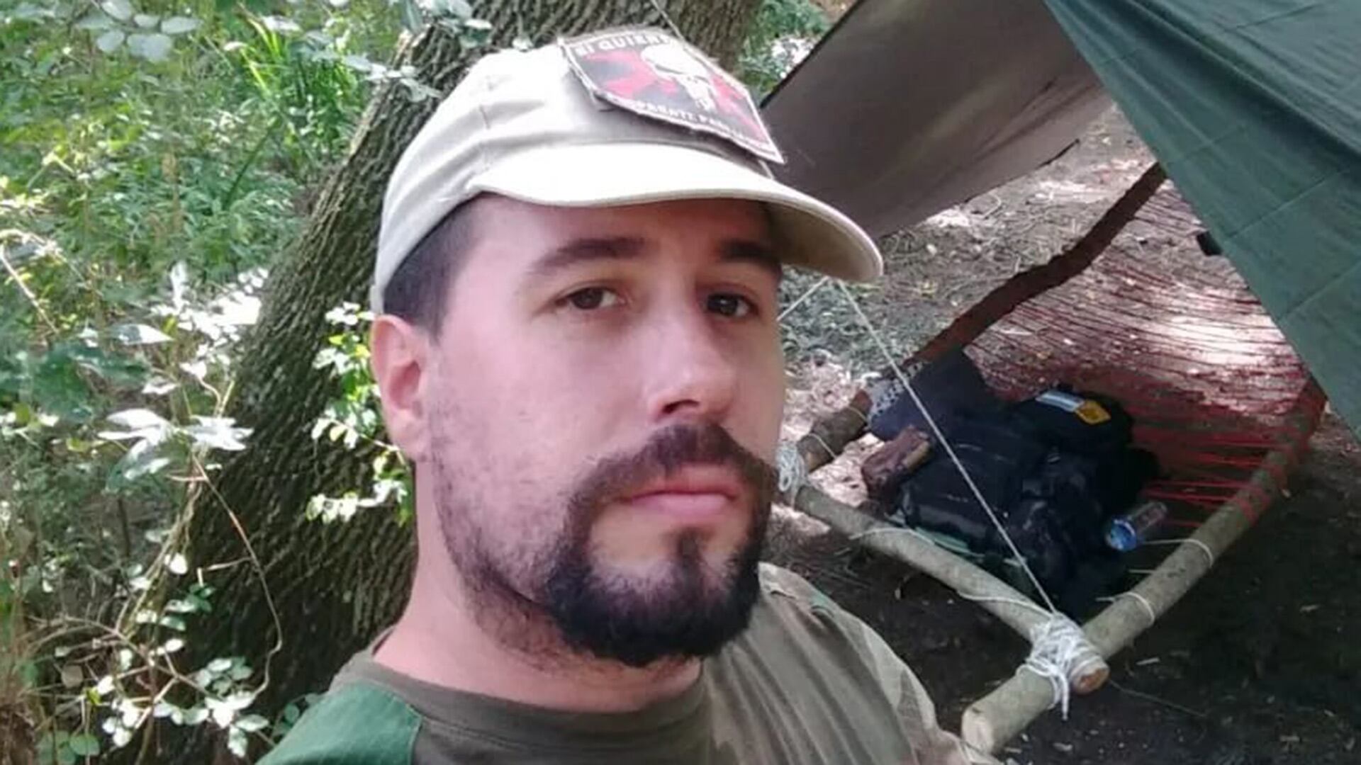 Leandro Azzolin en una práctica prepper