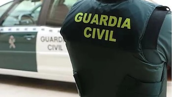 Detenido el conductor del minibús de una residencia de Tomares tras la muerte de un anciano