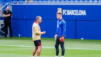 Flick confirma la cesión de