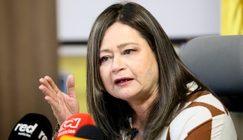 La ministra María Fernanda Rojas advirtió sobre la estrategia, que estaría usando Emilio Tapia, para eludir restricciones legales usando sociedades sancionadas dentro de consorcios en licitaciones públicas colombianas - crédito Lina Gasca/Colprensa