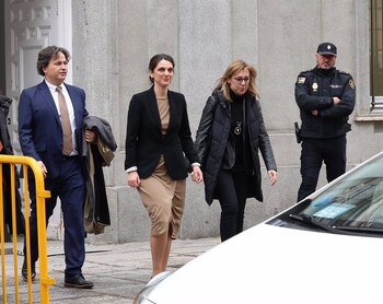 Imagen YQFVECREIJBSLOXCQ525M3XIQY