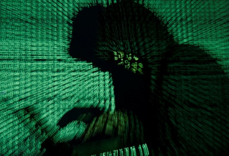WhatsApp restringe contenidos que incluyan amenazas, acoso, odio o promoción de actos violentos. REUTERS/Kacper Pempel/Ilustración/Foto de archivo